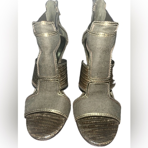 Tory Burch Geoff Olive Green & Gold Caged Heel Sandals 9.5M, Used - Picture 6 of 15